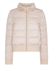 Load image into Gallery viewer, N.Peal Women&#39;s Eva Birdseye Fur Jacket Ecru White
