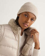Load image into Gallery viewer, N.Peal Women&#39;s Eva Birdseye Fur Jacket Ecru White
