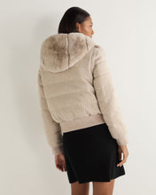 Load image into Gallery viewer, N.Peal Women&#39;s Eva Birdseye Fur Hooded Jacket Ecru White
