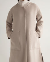 Load image into Gallery viewer, N.Peal Women&#39;s Dylan Round Neck Coat Snow Grey
