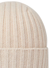 Load image into Gallery viewer, N.Peal Women's Chunky Ribbed Cashmere Hat Ecru White Sparkle
