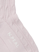 Load image into Gallery viewer, N.Peal Women's Cable Cashmere House Socks Chalk Pink
