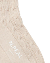 Load image into Gallery viewer, N.Peal Women's Cable Cashmere House Socks Ecru White
