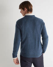 Load image into Gallery viewer, N.Peal Men's Burlington V Neck Cashmere Jumper Light Denim Blue
