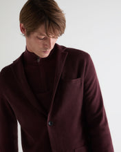 Load image into Gallery viewer, N.Peal Men's Marlborough Fine Gauge Cashmere Jacket Claret Red

