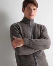 Load image into Gallery viewer, N.Peal Men's Lambeth Rib Full Zip Cashmere Cardigan Wood Smoke Brown
