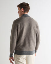 Load image into Gallery viewer, N.Peal Men's Half Button Herringbone Cashmere Jumper Truffle Houndstooth Grey

