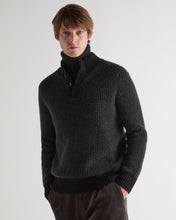 Load image into Gallery viewer, N.Peal Men's Moss Stitch Half Button Cashmere Jumper Black
