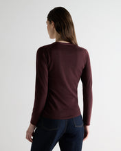 Load image into Gallery viewer, N.Peal Women's Mia Superfine Cashmere V Neck Cardigan Claret Red
