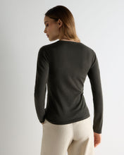 Load image into Gallery viewer, N.Peal Women's Eden Superfine Cashmere Round Neck Top Arabica Khaki Green
