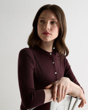 Load image into Gallery viewer, N.Peal Women's Darcie Superfine Cashmere Cropped Cardigan Claret Red
