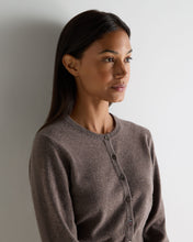 Load image into Gallery viewer, N.Peal Women's Ivy Cropped Cashmere Cardigan Otter Brown
