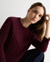 Load image into Gallery viewer, N.Peal Women's Emilia Cable Round Neck Cashmere Jumper Bordeaux Red
