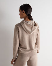Load image into Gallery viewer, N.Peal Women's Ada Cashmere Hoodie Oatmeal Brown
