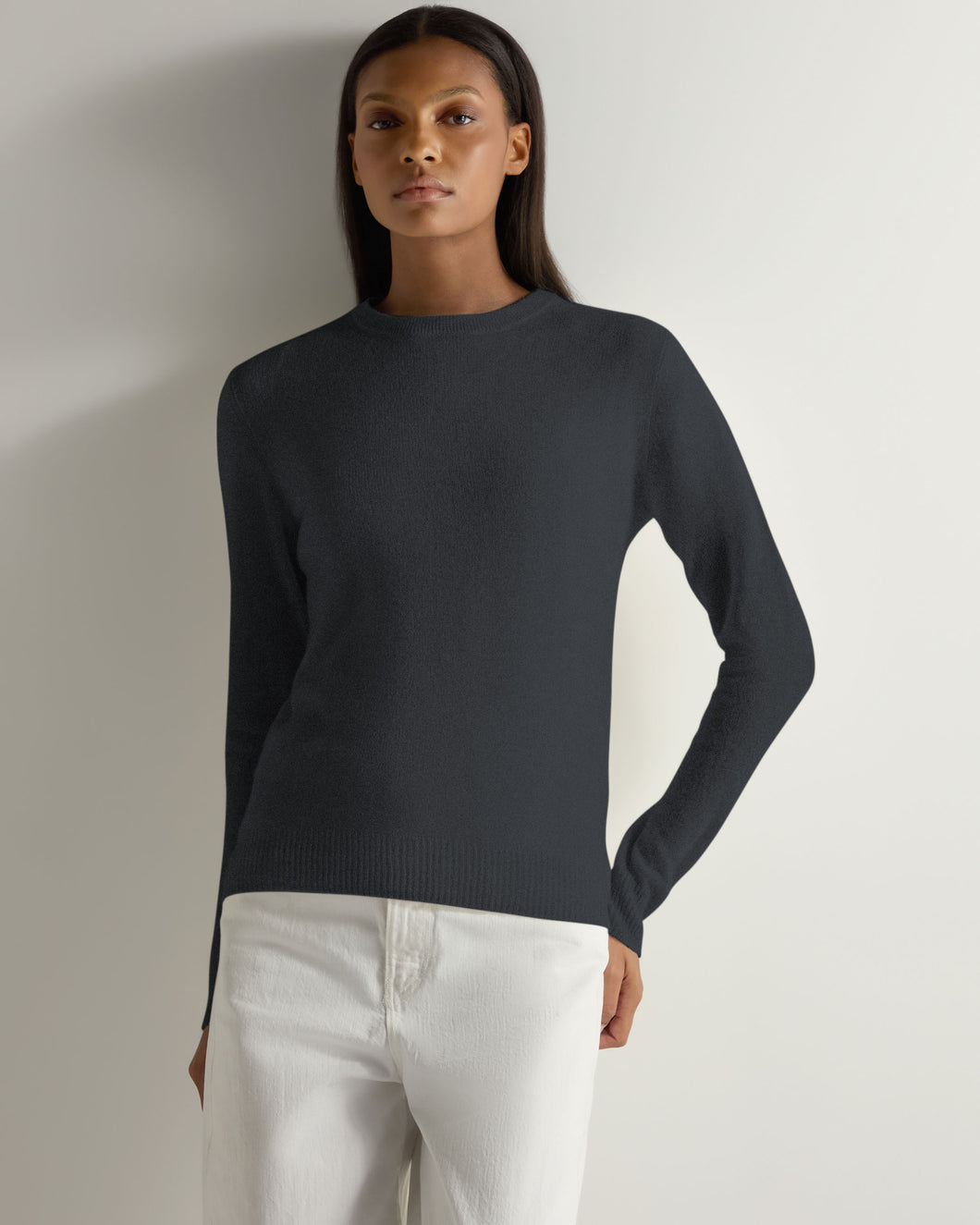 Gauzy Round Neck Sweater Anthracite