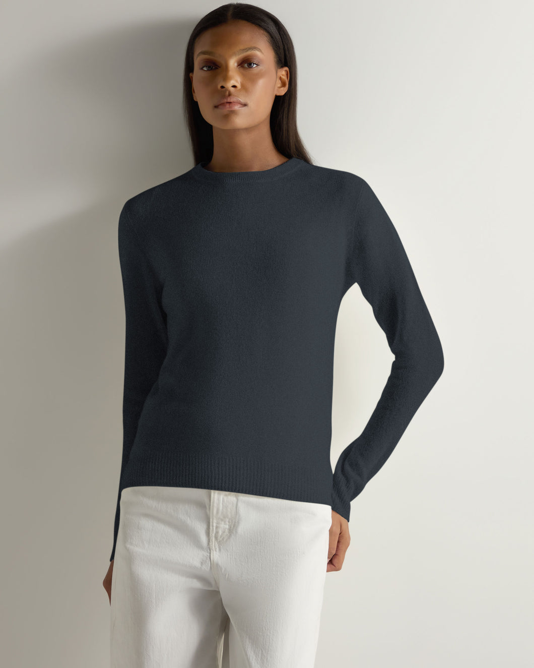 Gauzy Round Neck Sweater Grigio