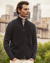 Load image into Gallery viewer, N.Peal Men&#39;s Atrani Cord Trousers Off White 
