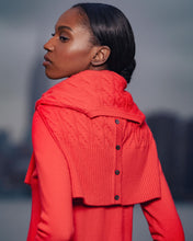 Load image into Gallery viewer, N.Peal Women&#39;s Luna Roll Neck Cashmere Jumper Riding Red
