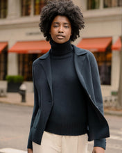 Load image into Gallery viewer, N.Peal Women&#39;s Single Breasted Cashmere Blazer Navy Blue
