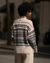 Load image into Gallery viewer, N.Peal Women&#39;s Fairisle Mock Neck Cashmere Jumper With Lurex Snow Grey
