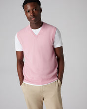 Load image into Gallery viewer, N.Peal Men&#39;s The Westminster Cashmere Slipover Flamingo Pink
