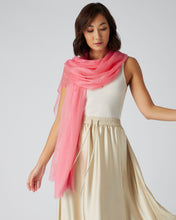 Load image into Gallery viewer, N.Peal Women&#39;s Ultrafine Pashmina Cashmere Shawl Peony Pink

