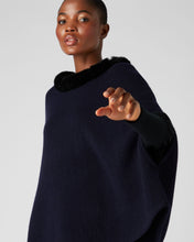 Load image into Gallery viewer, N.Peal Women&#39;s Fur Collar Poncho Navy Blue
