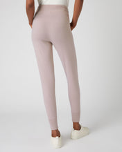 Load image into Gallery viewer, N.Peal Women&#39;s Plain Cashmere Lounge Trousers Canvas Pink
