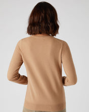 Load image into Gallery viewer, N.Peal Women&#39;s Round Neck Cashmere Cardigan Sahara Brown

