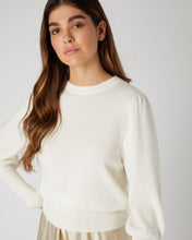 Load image into Gallery viewer, N.Peal Women&#39;s Deep Hem Round Neck Cashmere Jumper New Ivory White
