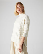 Load image into Gallery viewer, N.Peal Women&#39;s Longline Cable Cashmere Jumper New Ivory White
