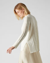 Load image into Gallery viewer, N.Peal Women&#39;s Longline Cable Cashmere Jumper New Ivory White
