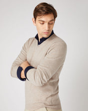 Load image into Gallery viewer, N.Peal Men's Burlington V Neck Cashmere Jumper Oatmeal Brown
