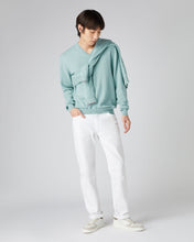 Load image into Gallery viewer, N.Peal Men&#39;s Burlington V Neck Cashmere Jumper Oasis Green
