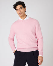Load image into Gallery viewer, N.Peal Men&#39;s Oxford Round Neck Cashmere Jumper Flamingo Pink
