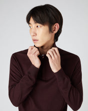 Load image into Gallery viewer, N.Peal Men&#39;s Regent Fine Gauge Cashmere Half Zip Jumper Clove Brown
