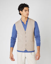 Load image into Gallery viewer, N.Peal Men&#39;s Chelsea Cashmere Waistcoat Oatmeal Brown
