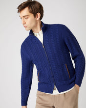 Load image into Gallery viewer, N.Peal Men&#39;s Richmond Cable Cashmere Cardigan Sapphire Blue
