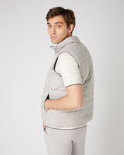 Load image into Gallery viewer, N.Peal Men&#39;s Strand Down Gilet Fumo Grey
