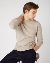 Load image into Gallery viewer, Men's Shoreditch Round Neck Cashmere Jumper Oatmeal
