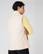 Load image into Gallery viewer, N.Peal Men&#39;s Seville Linen Gilet Beige Brown
