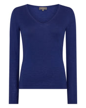 Load image into Gallery viewer, N.Peal Women&#39;s Imogen Superfine Cashmere V Neck Jumper Indigo Blue
