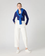 Load image into Gallery viewer, N.Peal Women&#39;s Imogen Superfine Cashmere V Neck Jumper Indigo Blue
