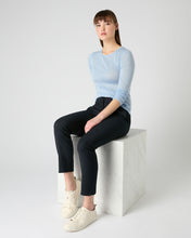Load image into Gallery viewer, N.Peal Women&#39;s Eden Superfine Cashmere Round Neck Top Pale Blue
