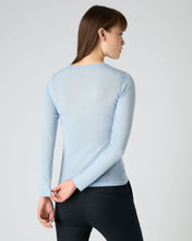 Load image into Gallery viewer, N.Peal Women&#39;s Eden Superfine Cashmere Round Neck Top Pale Blue
