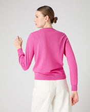 Load image into Gallery viewer, N.Peal Women&#39;s Olivia Round Neck Cashmere Cardigan Vibrant Pink
