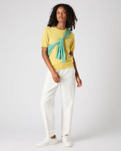 Load image into Gallery viewer, N.Peal Women&#39;s Milly Classic Cashmere T-Shirt Citrine Yellow
