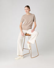 Load image into Gallery viewer, N.Peal Women's Milly Classic Cashmere T-Shirt Oatmeal Brown
