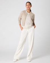 Load image into Gallery viewer, N.Peal Women's Ivy Cropped Cashmere Cardigan Oatmeal Brown
