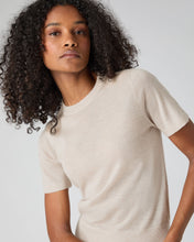 Load image into Gallery viewer, N.Peal Women&#39;s Isla Superfine Cashmere T-Shirt Sandstone Brown
